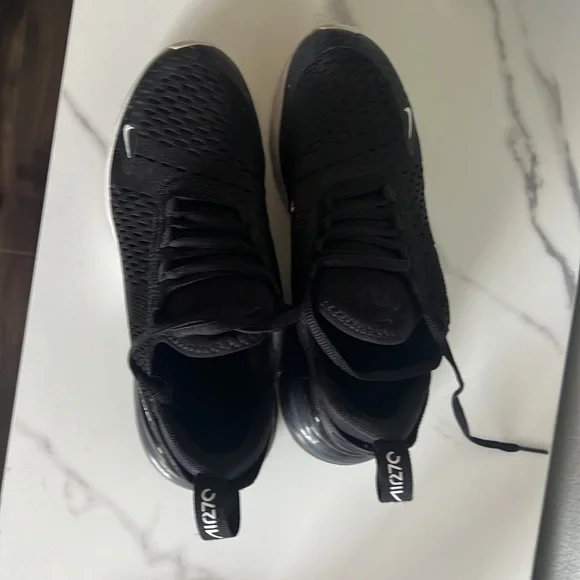 Nike Air Max 270 Black and White Athletic Shoes - Picture 2 of 3